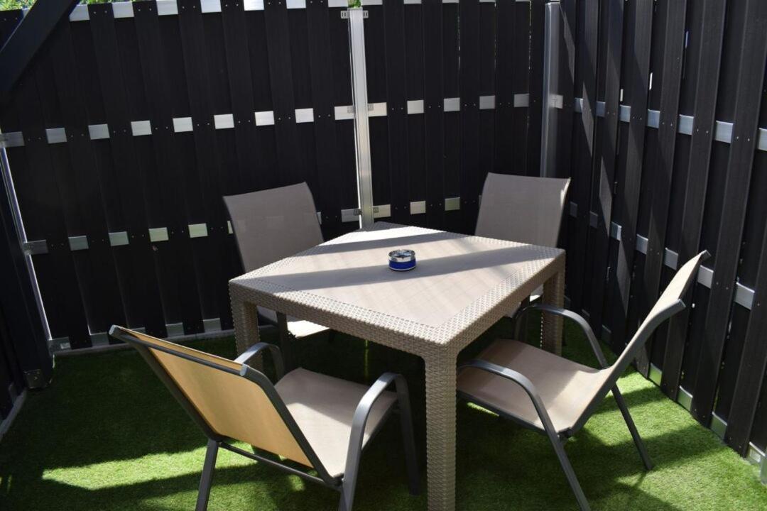 Trendi Apartman Шіофок Номер фото